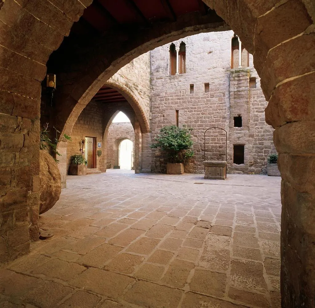 Parador De Cardona 4*,
