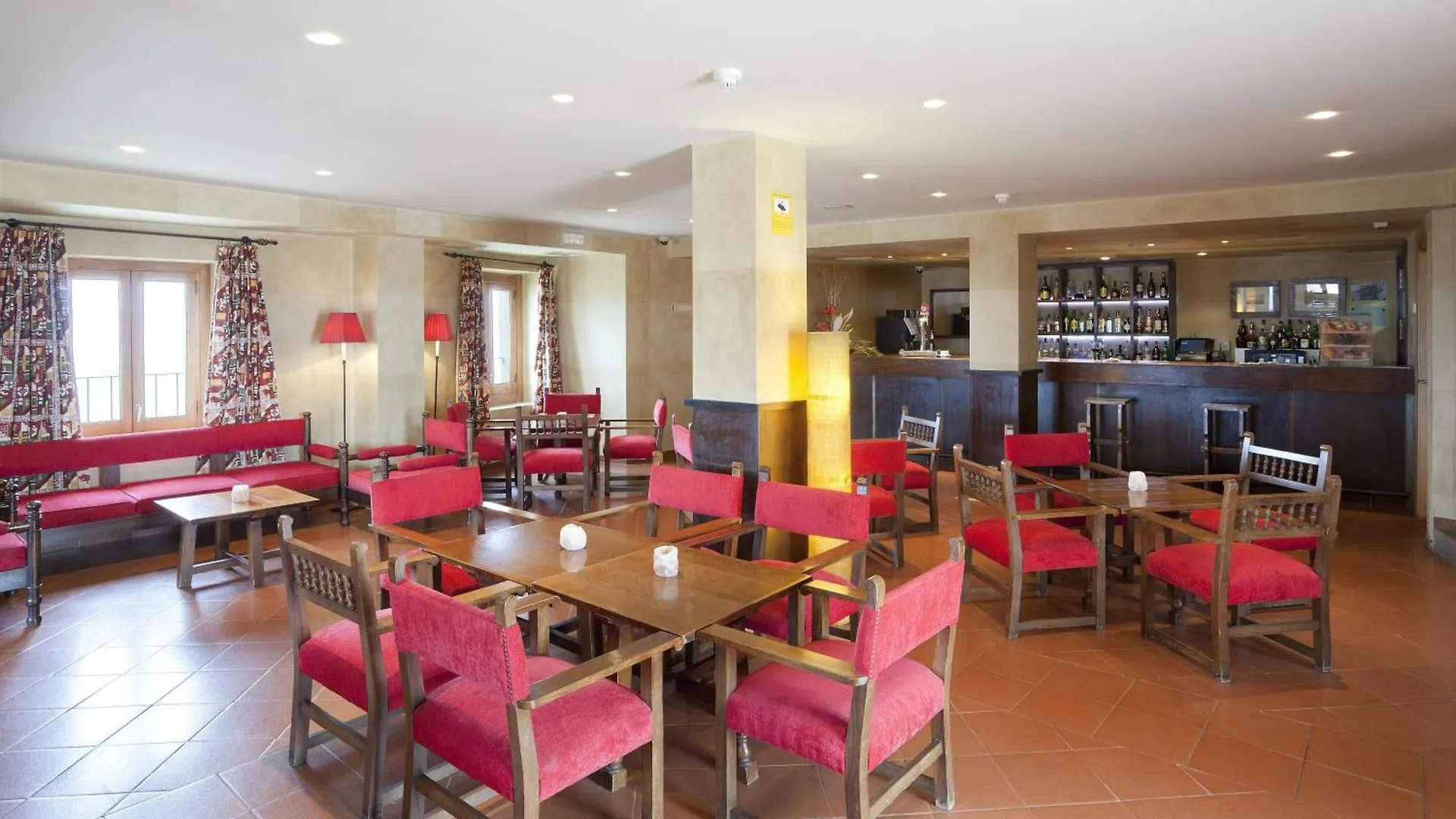 Hotel Parador De Cardona