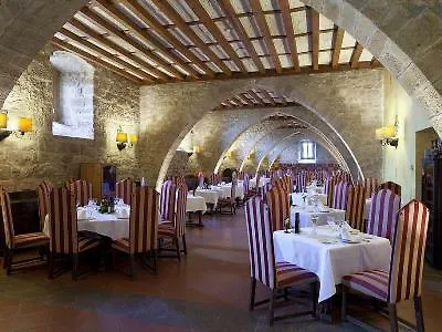 Parador De Cardona